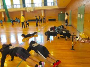 28424299_915538061935728_1381076996160377269_o