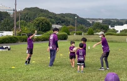 端から端までボール渡し２