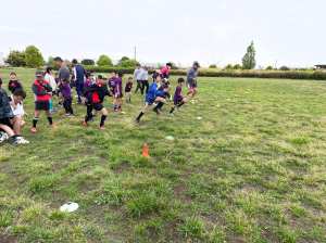 342617977_901450100971702_4634762412809475705_n